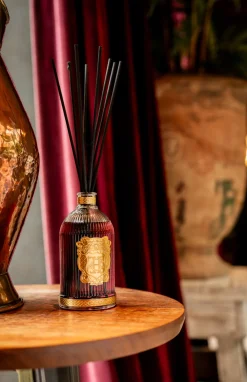 Holland Cooper Diffusers><noscript><img width=